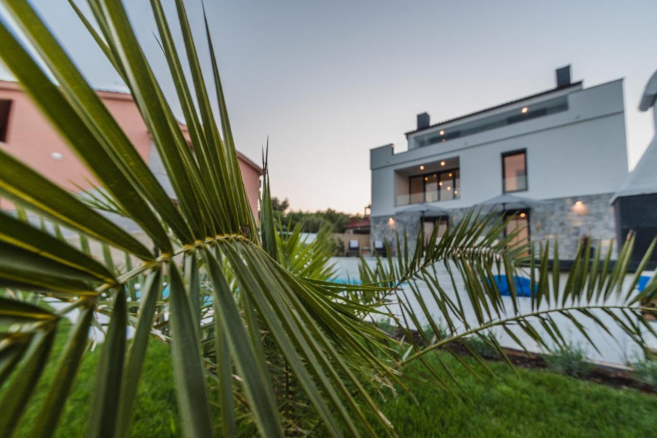 Sun & Sea Villa คอร์นิช ภายนอก รูปภาพ