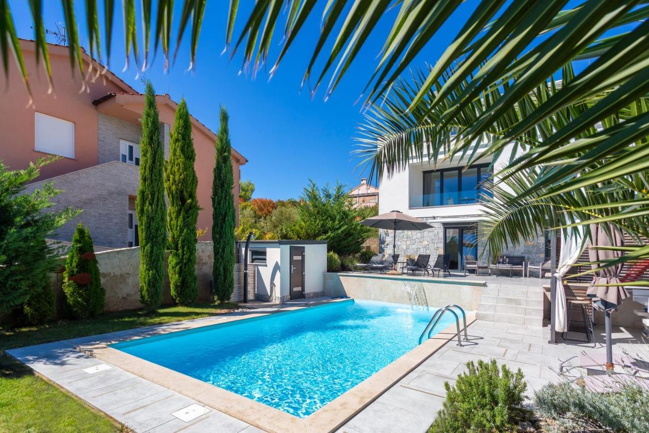 Sun & Sea Villa คอร์นิช ภายนอก รูปภาพ