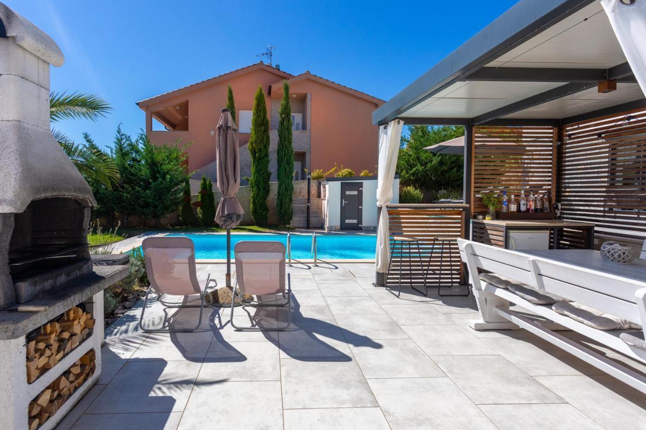 Sun & Sea Villa คอร์นิช ภายนอก รูปภาพ